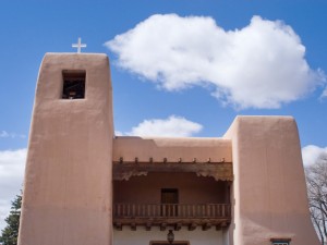 iStock-12586792_cristo-rey-santa-fe-church_s4x3_lg